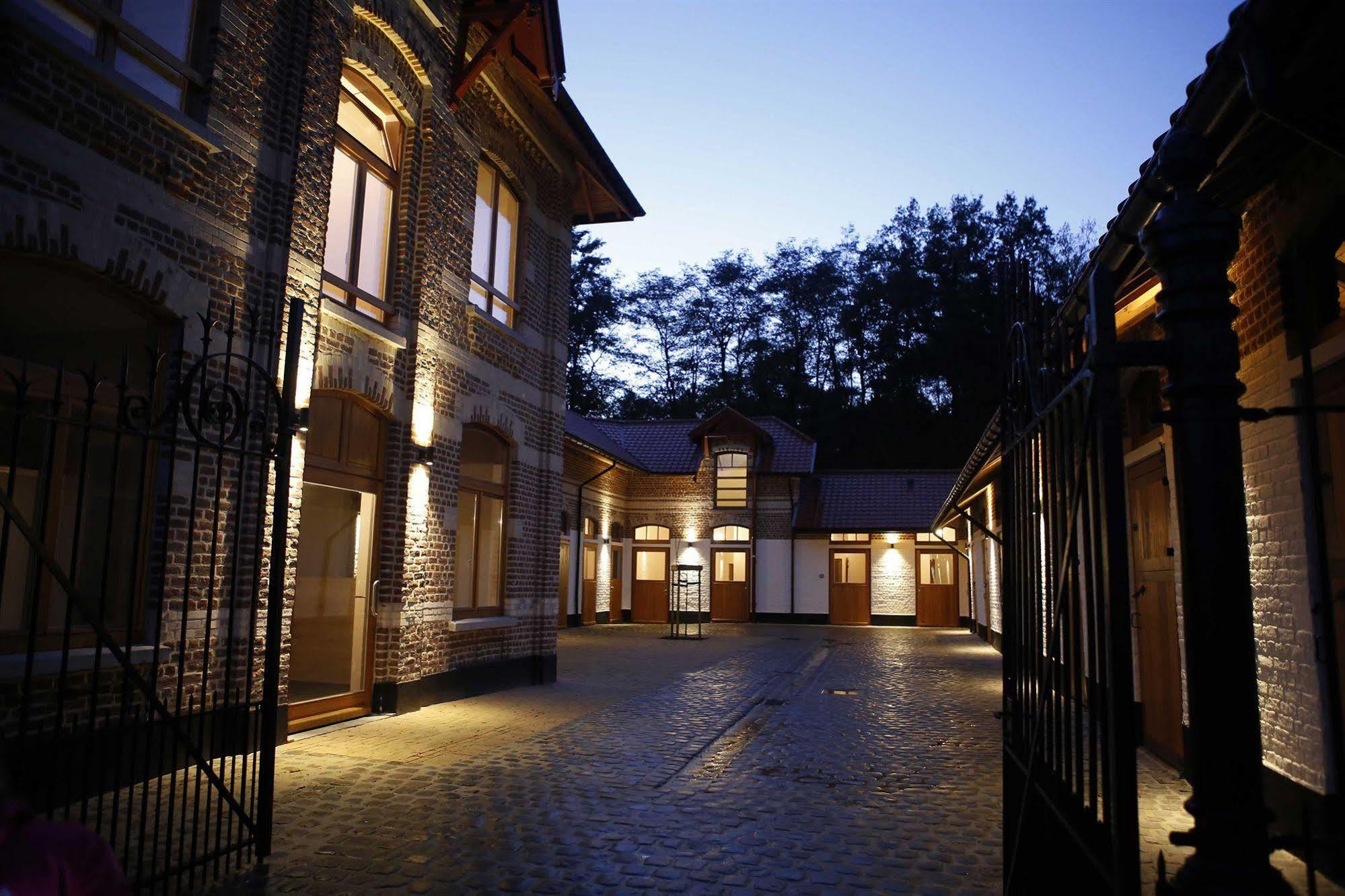 B&B Hippo-Droom Hoeilaart Exterior photo