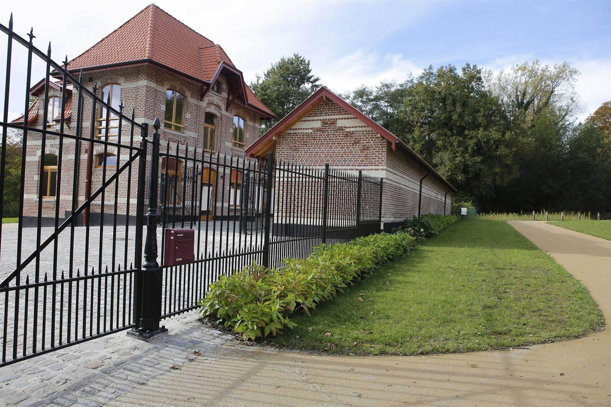 B&B Hippo-Droom Hoeilaart Exterior photo